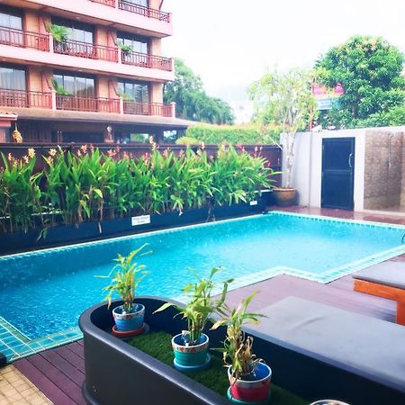 Patong Pool House Aparthotel Kültér fotó