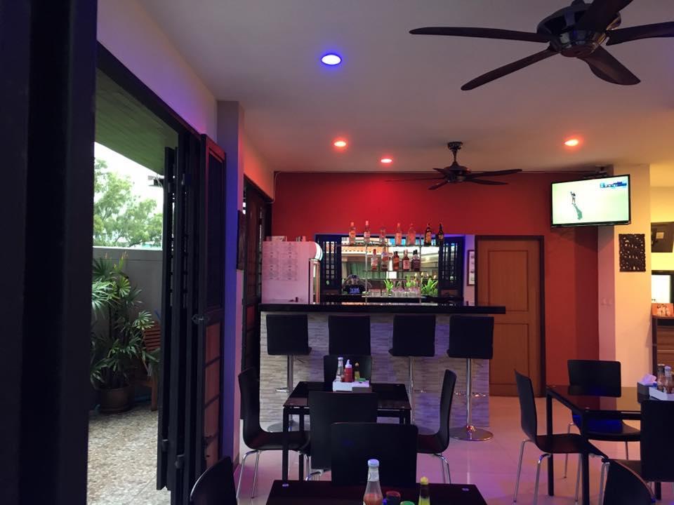 Patong Pool House Aparthotel Kültér fotó